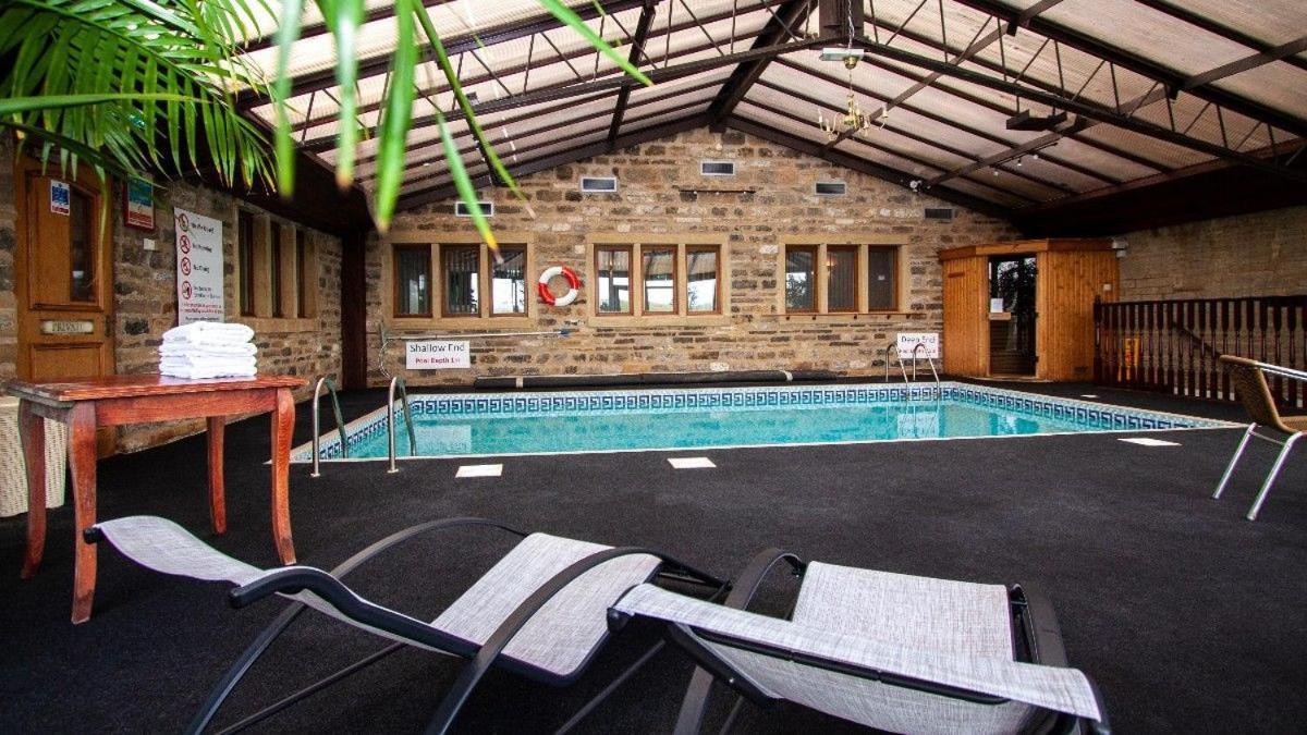 Leeming Wells Hotel Хауърт Екстериор снимка