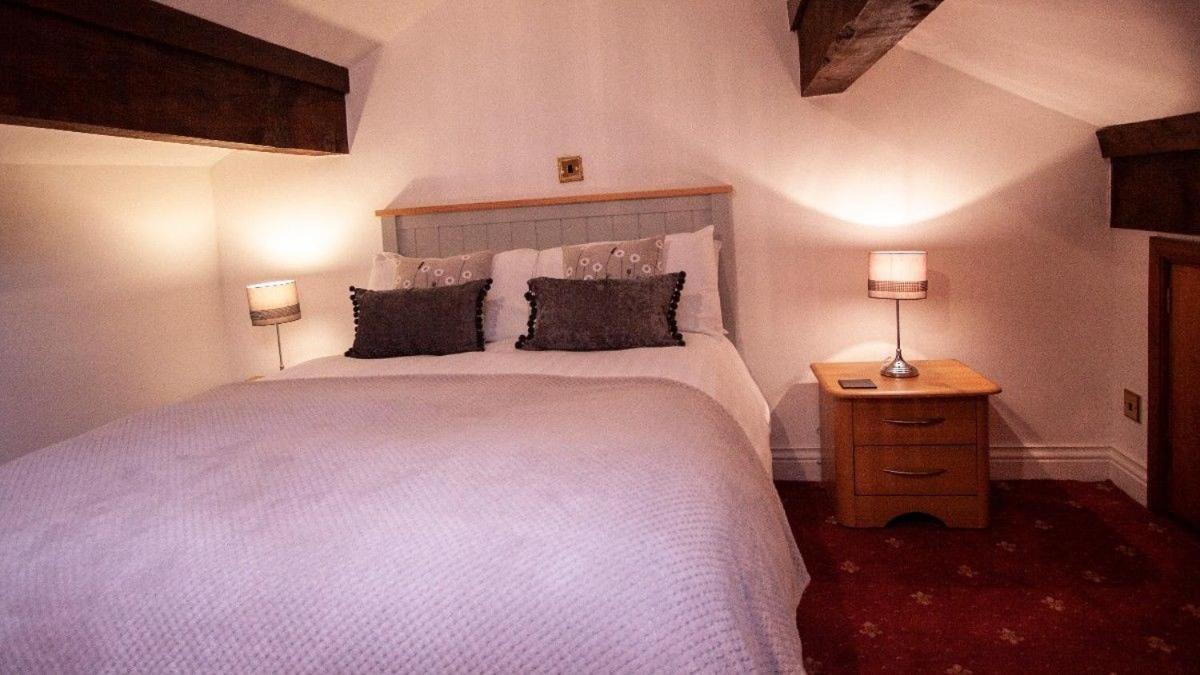 Leeming Wells Hotel Хауърт Екстериор снимка
