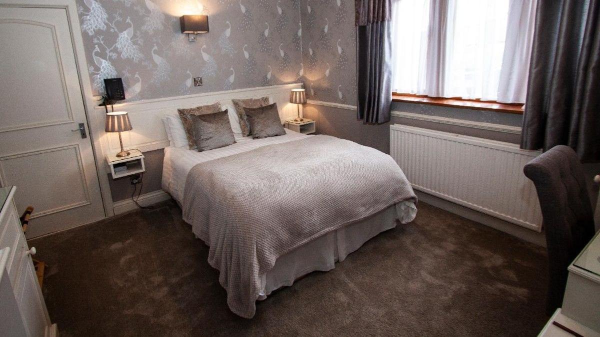 Leeming Wells Hotel Хауърт Екстериор снимка