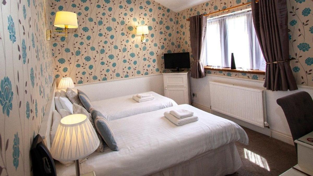 Leeming Wells Hotel Хауърт Екстериор снимка